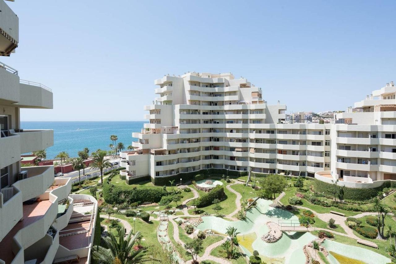בנאלמדנה Benalbeach Casa Kito Dreams 1ª Linea Playa מראה חיצוני תמונה
