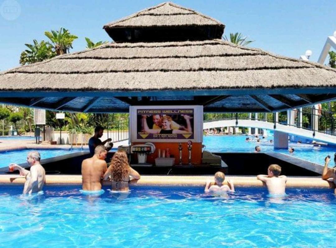בנאלמדנה Benalbeach Casa Kito Dreams 1ª Linea Playa מראה חיצוני תמונה